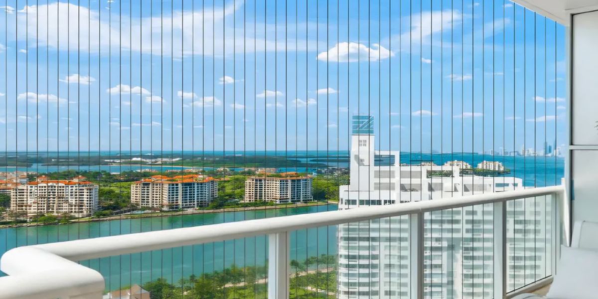 Invisible grill on balcony